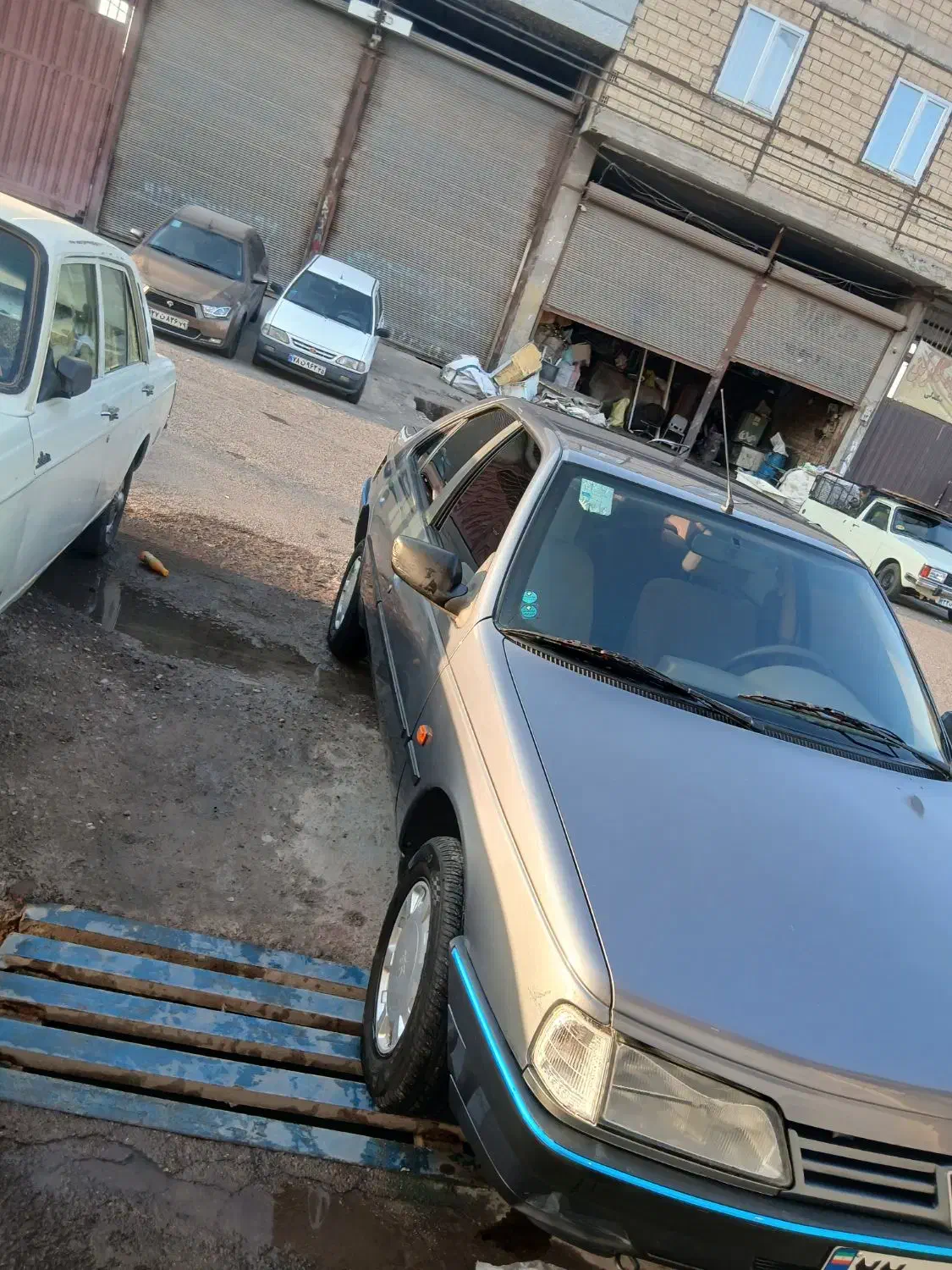 پژو ۴۰۵|خودرو سواری و وانت|رشت, گیل|دیوار