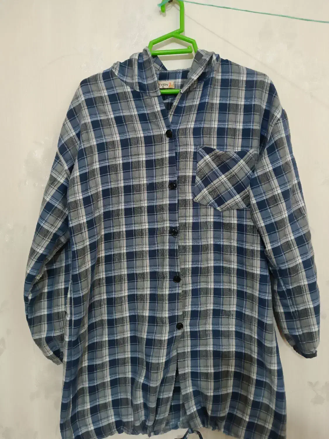 لباس|لباس|تربتحیدریه, شهرک ولیعصر|دیوار