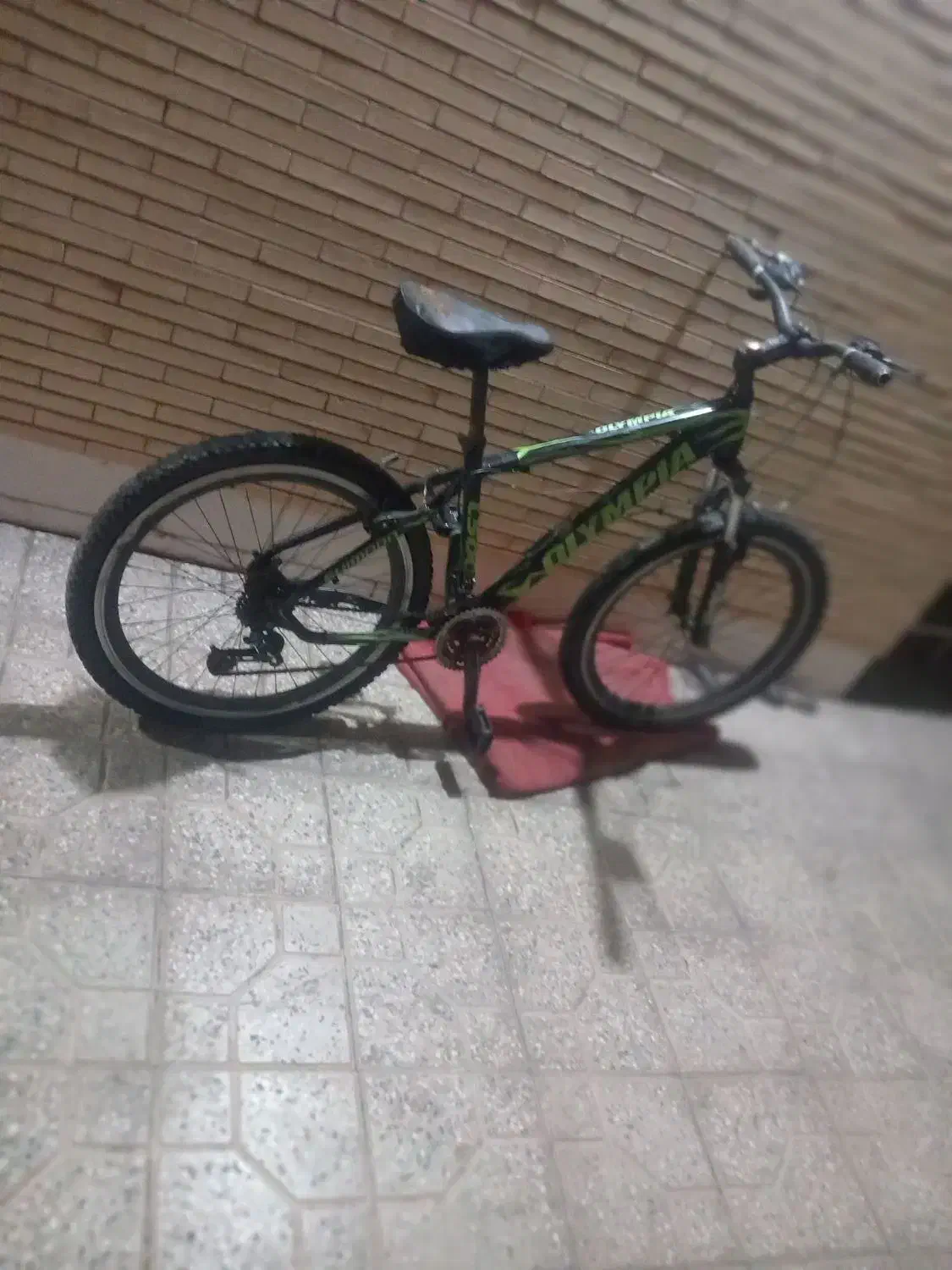 دوچرخه|دوچرخه، اسکیت، اسکوتر|بم, |دیوار