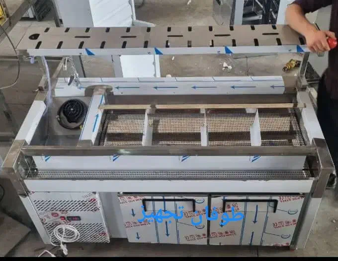 بار استیشن سرد ساندویچی  yii فر شیرو تاپینگ یخی کد|کافی‌شاپ و رستوران|شهرکرد, |دیوار