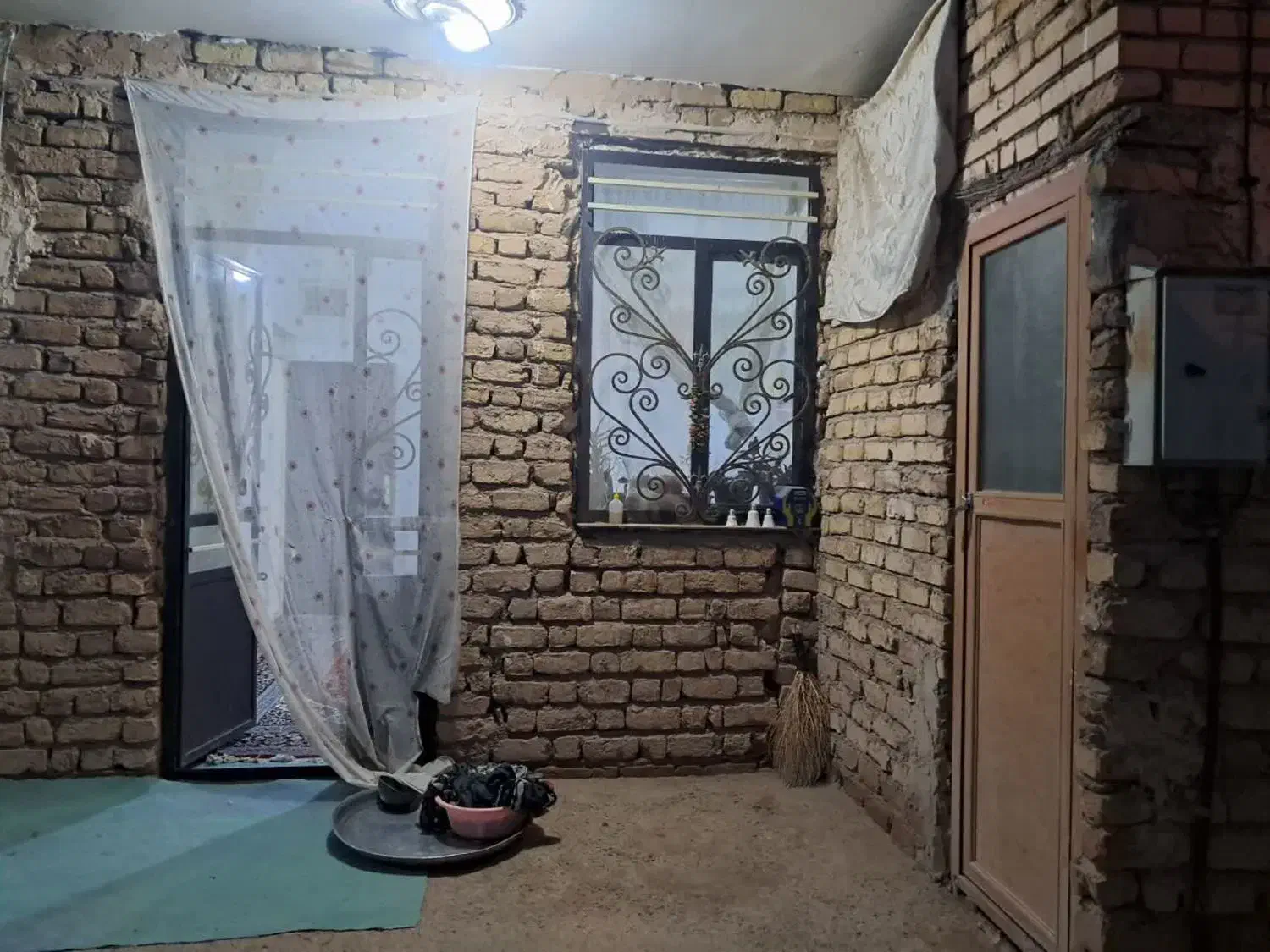 فروشی|فروش خانه و ویلا|فامنین, |دیوار