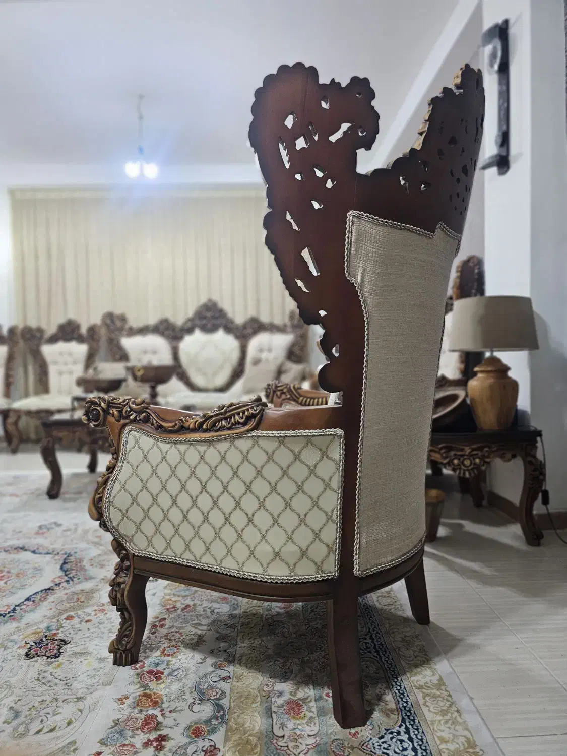 مبل سلطنتی ۹ نفره چوب راش گرجستان|مبلمان خانگی و میز عسلی|جم, |دیوار