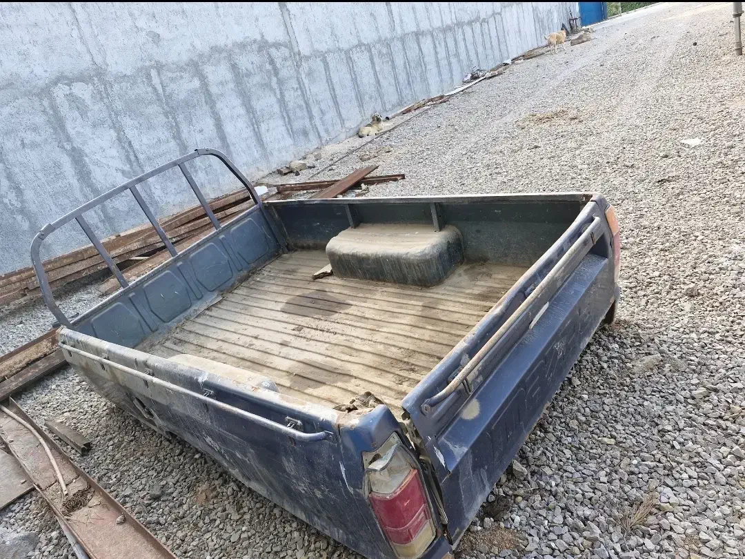 اتاق عقب مزدا|قطعات یدکی و لوازم جانبی|بجنورد, |دیوار