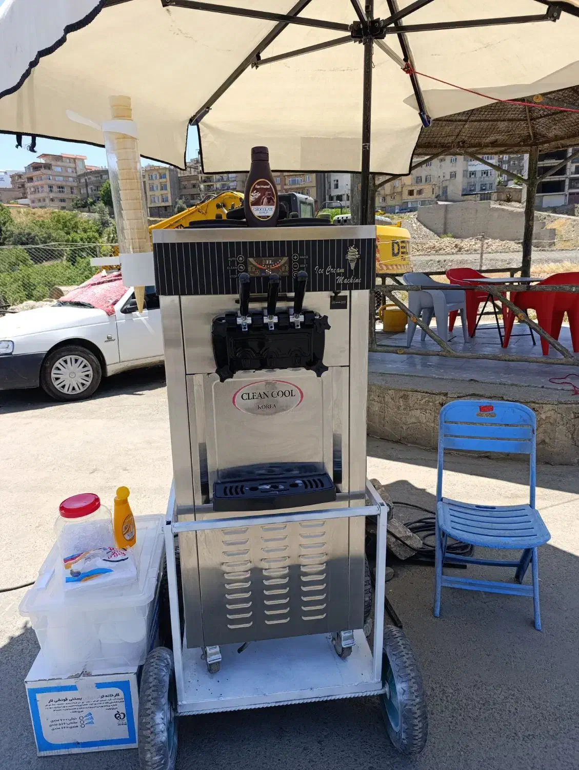 دستگاه بستنی قیفی|کافی‌شاپ و رستوران|سردشت, |دیوار