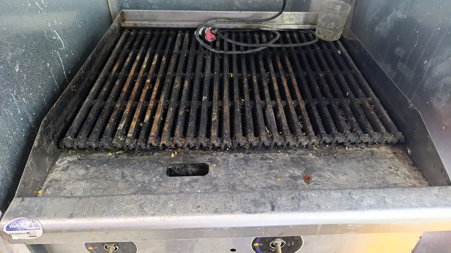 فر ذغالی|اجاق گاز و لوازم برقی پخت‌وپز|امیدیه, |دیوار