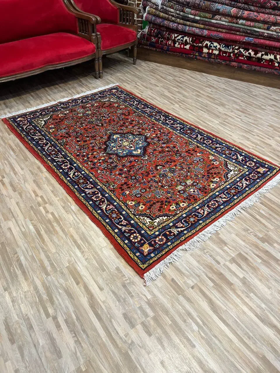 بی واسطه خریدکنید|فرش|کرج, برغان|دیوار