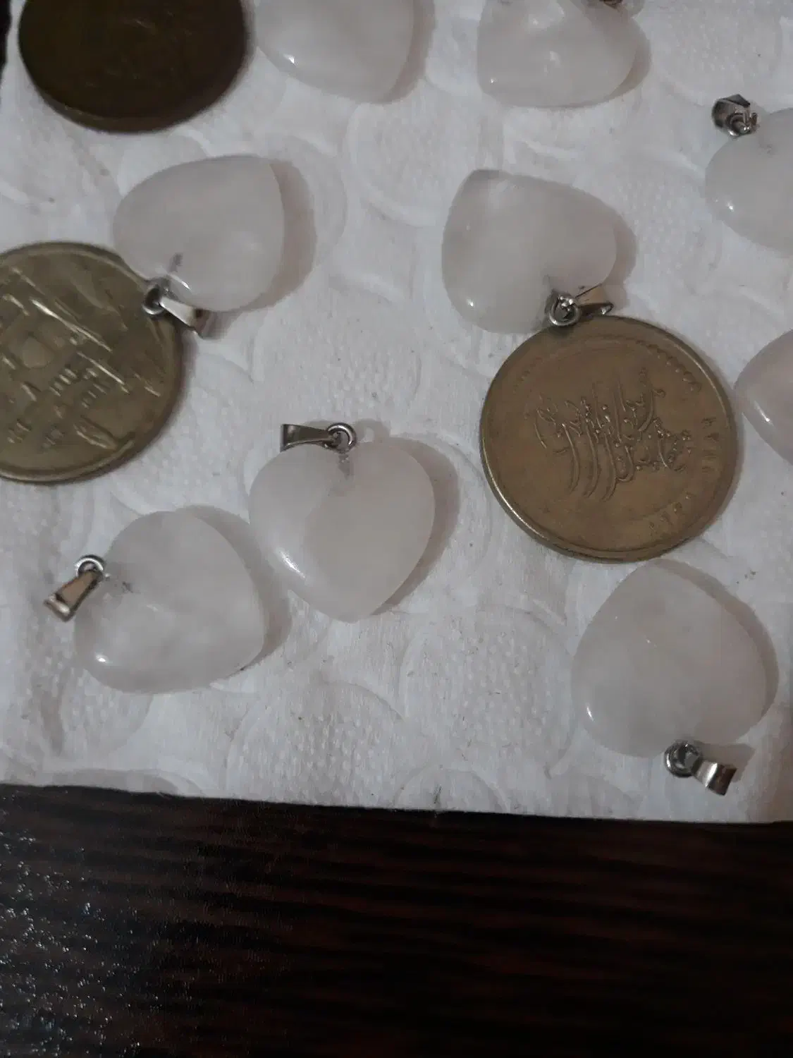 اویز. دور نجف .|بدلیجات|زاهدان, |دیوار