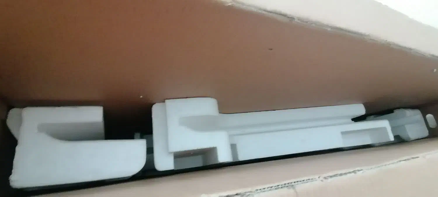 کارتون تلویزیون 65 اینچ|تلویزیون و پروژکتور|اسلام‌شهر, شهرک مفیدی|دیوار