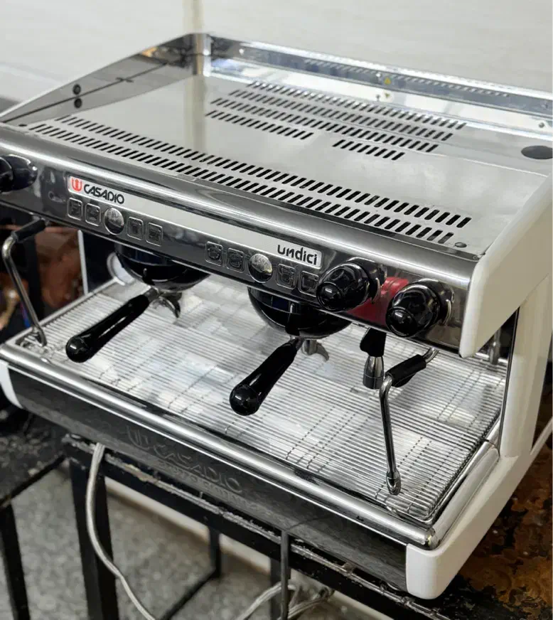 دستگاه اسپرسو ۲ گروپ کاسادیو (جیمبالی) مدل undici|کافیشاپ و رستوران|قم, بنیاد|دیوار