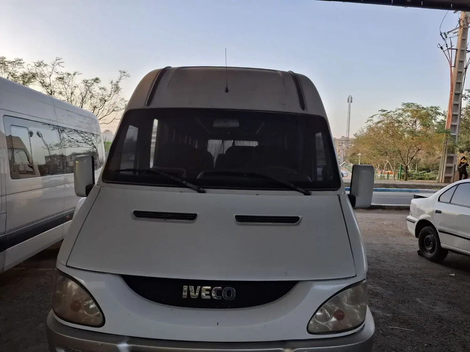 مینی بوس ایویکو مدل ۹۰|خودرو سنگین|اصفهان, کوی ولی عصر|دیوار