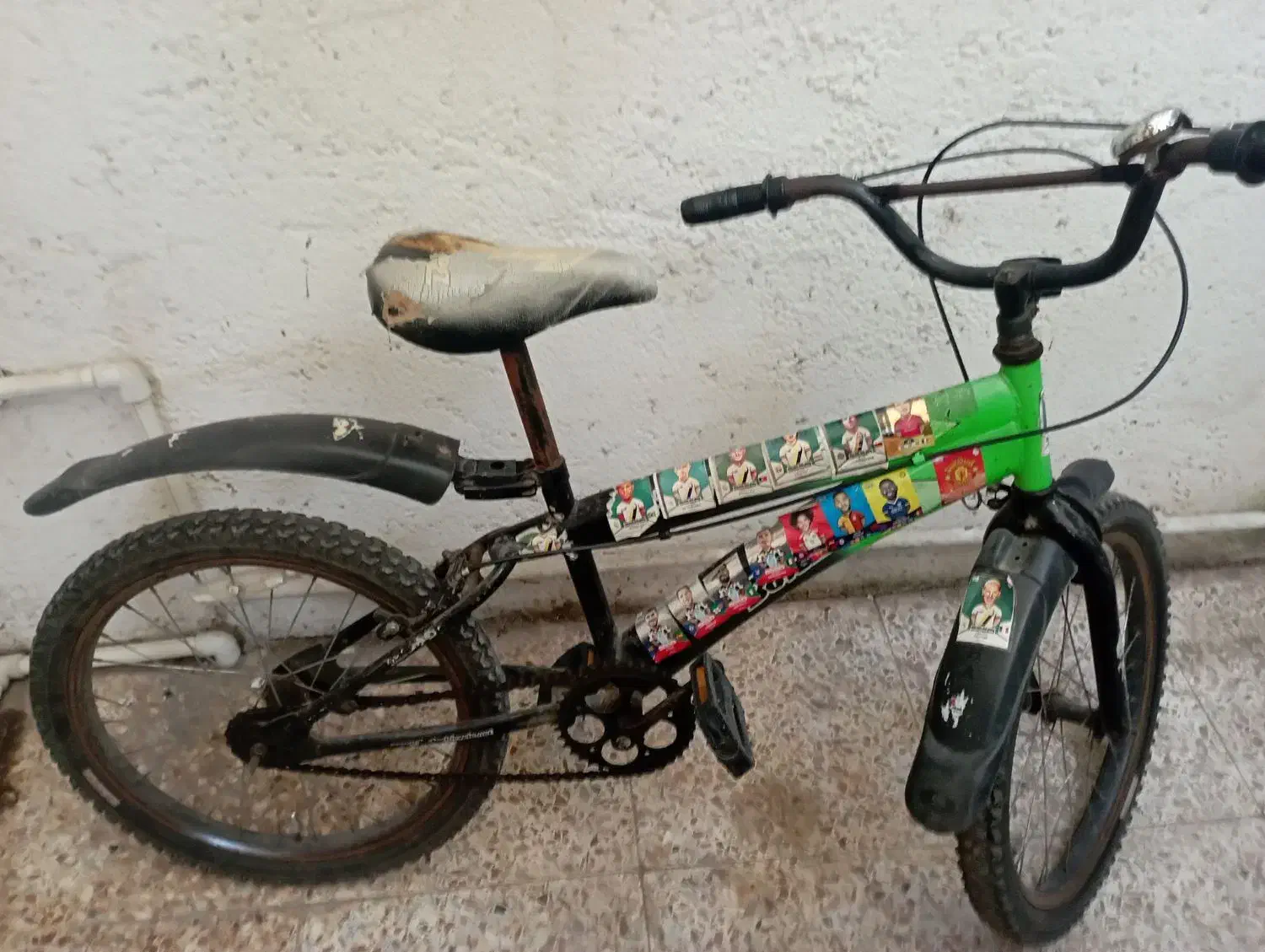 دوچرخه|دوچرخه، اسکیت، اسکوتر|رشت, جانبازان|دیوار