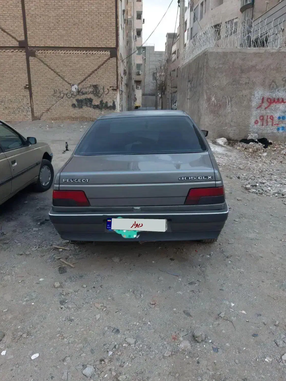 پژو ۴۰۵ مدل ۸۸ یه لکه رنگ|خودرو سواری و وانت|رباط‌کریم, رباط‌کریم|دیوار