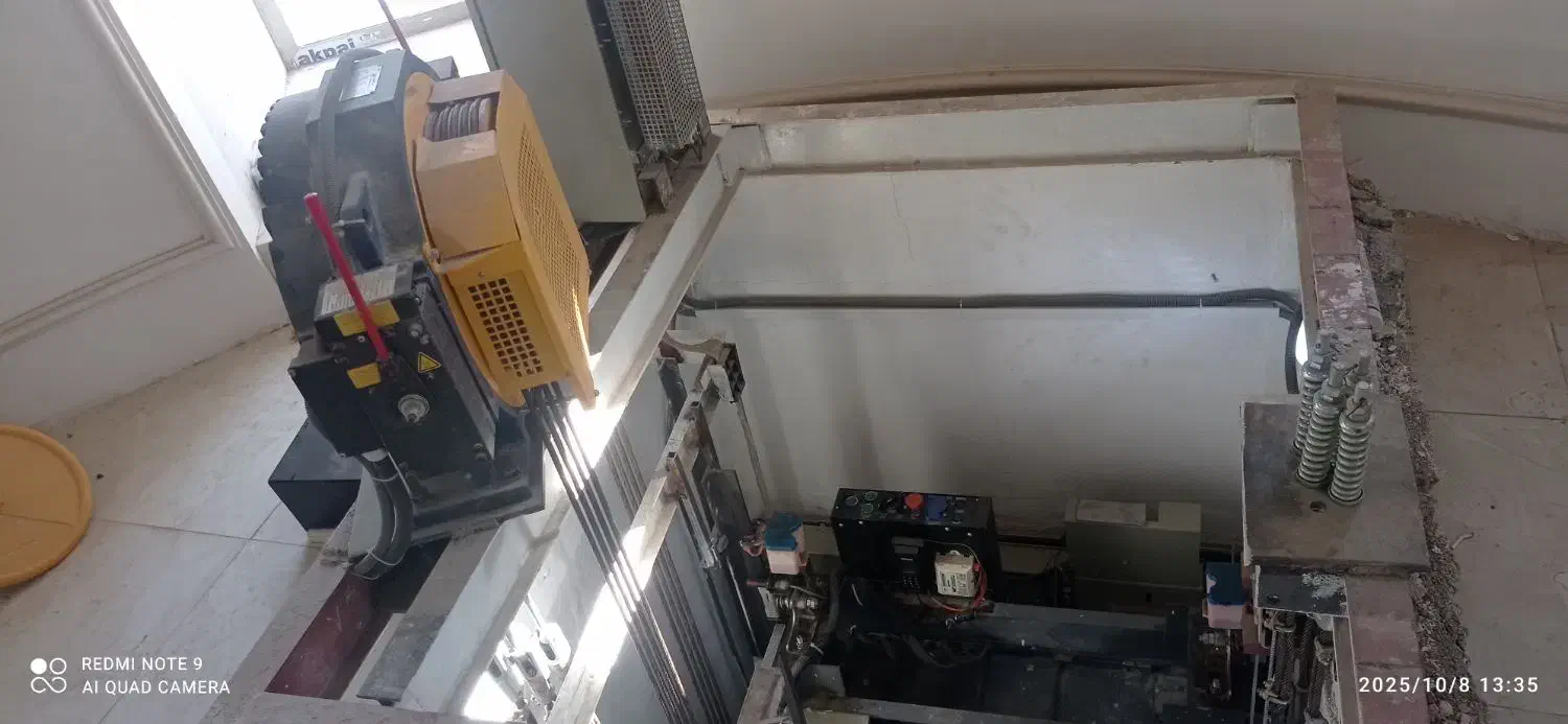 خدمات شبانه روزی آسانسور فقط کافیست تماس بگیرید|خدمات پیشه و مهارت|ملارد, |دیوار