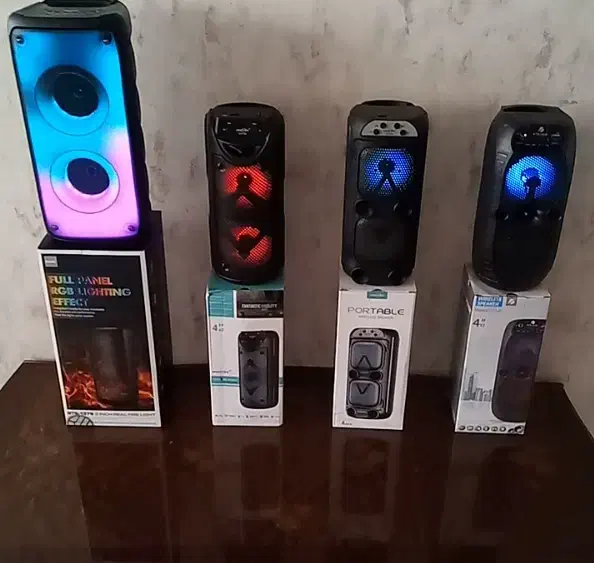 اسپیکر بلوتوثی دوباند حراج اخر ماه|پخشکننده همراه|مشهد, رستگار|دیوار