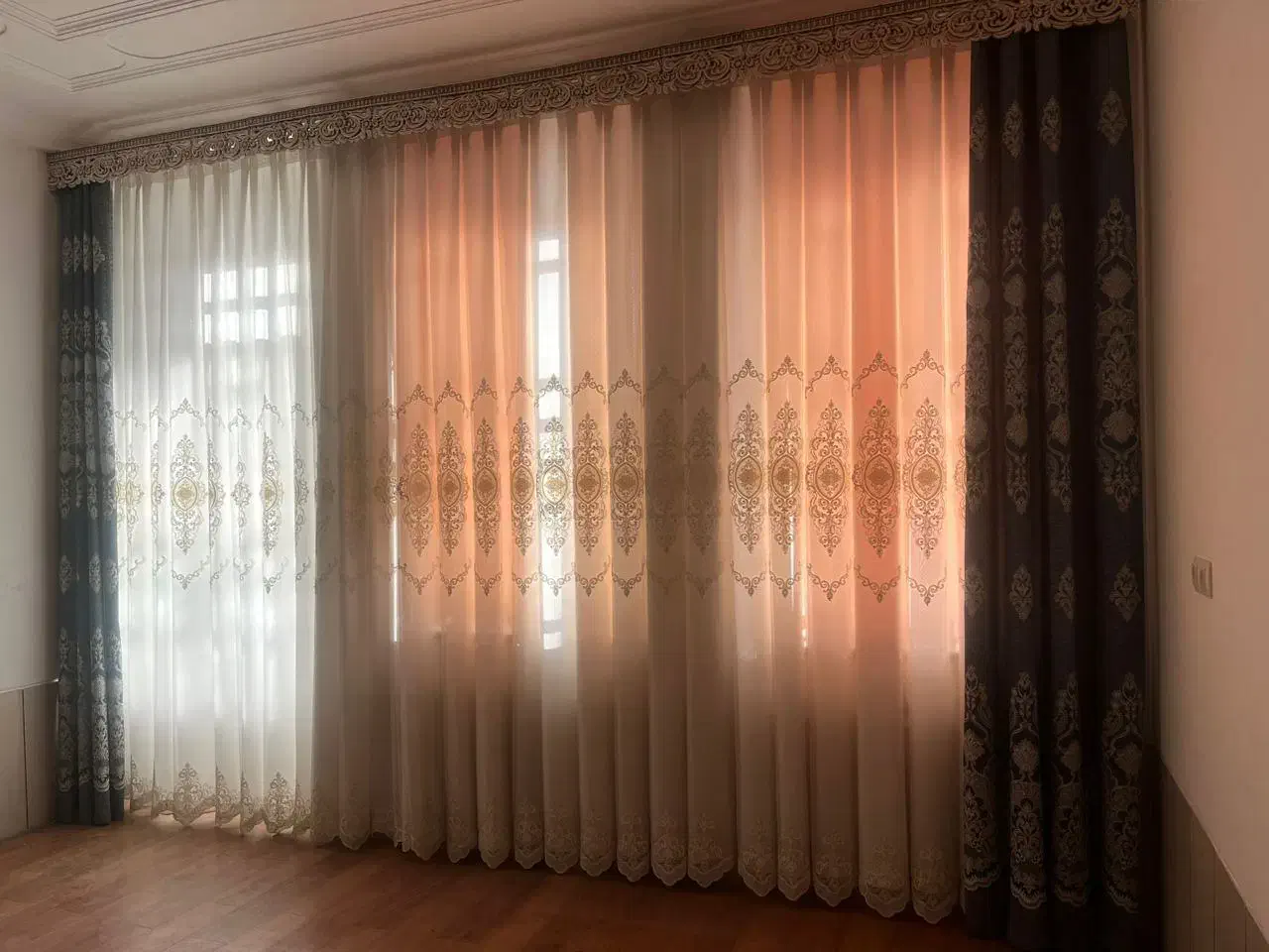 فروش پرده سلطنتی|پرده، رانر، رومیزی|نی‌ریز, |دیوار