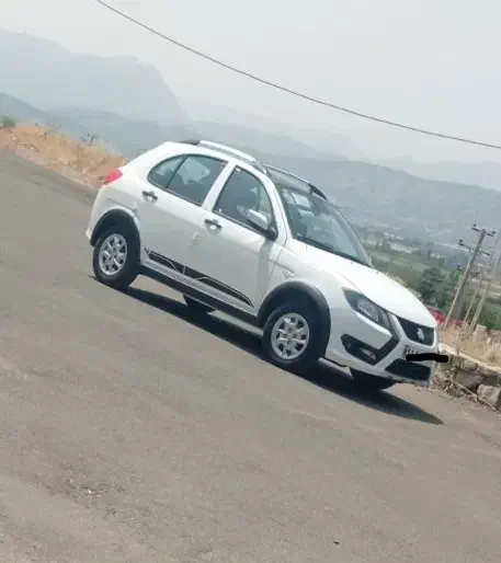 کوییک|خودرو سواری و وانت|سروآباد, |دیوار