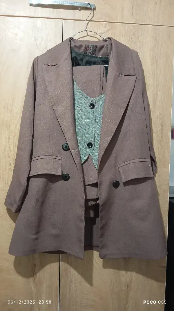 چند دست مانتو و کت شلوار|لباس|پاکدشت, پاکدشت (مامازند)|دیوار