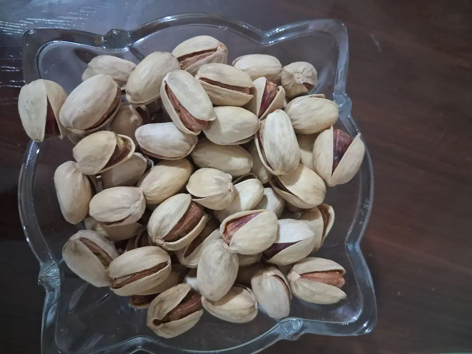 پسته|خوردنی و آشامیدنی|تهران, خاک سفید|دیوار