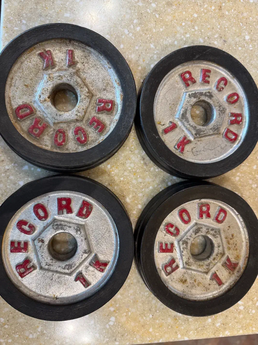 ۴ عدد صفحه هالتر|تجهیزات ورزشی|تهران, فرمانیه|دیوار