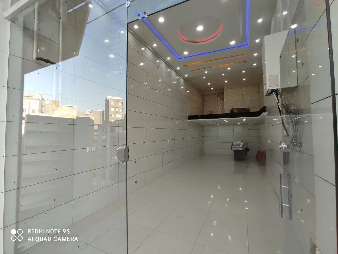 مغازه ابتدای خیابان اصلی دوشان|فروش مغازه و غرفه|سنندج, |دیوار