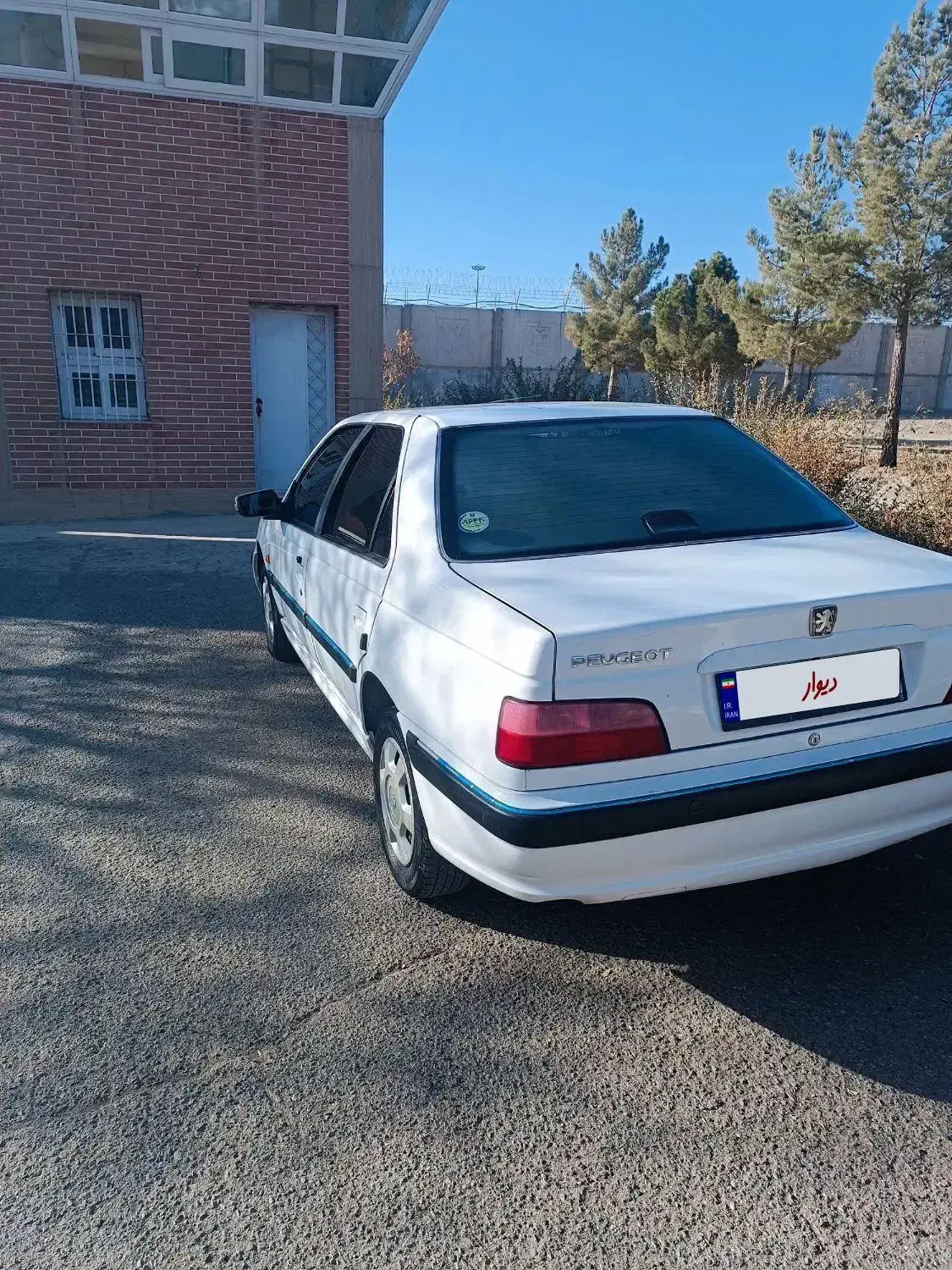 پارس سال|خودرو سواری و وانت|تربتحیدریه, میدان مرکزی|دیوار