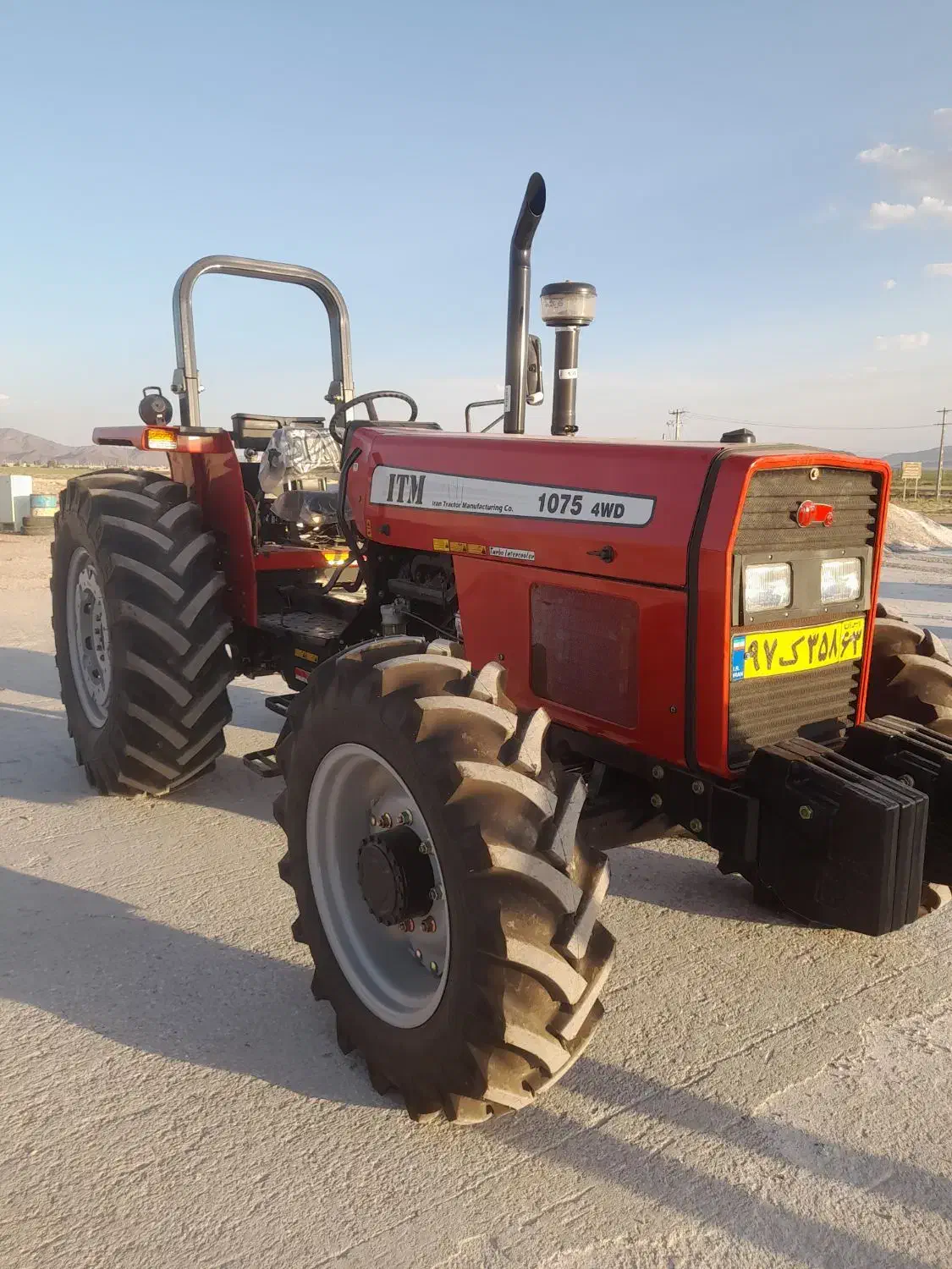 تراکتور ۱۰۷۵|خودرو سنگین|بختگان, |دیوار