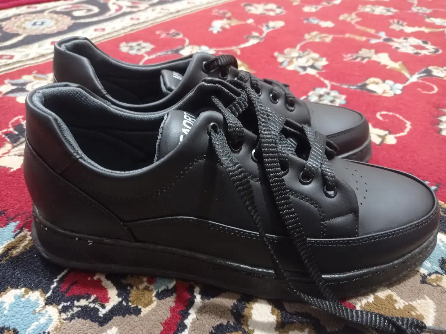 کفش اسپرت مشکی سایز ۴۲|کیف، کفش، کمربند|ایرانشهر, |دیوار