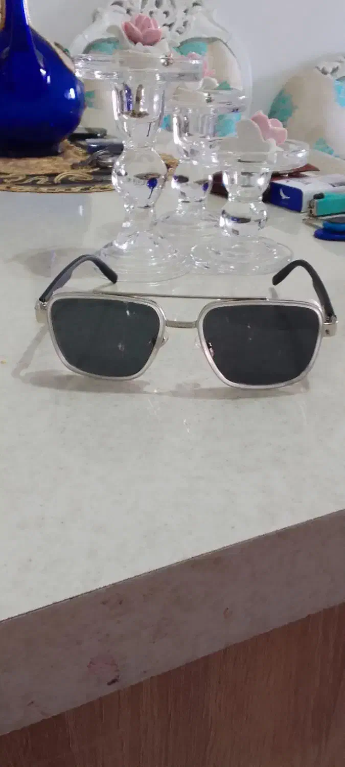 عینک آفتابی Emporio armani|زیورآلات و اکسسوری|پرند, فاز ۵|دیوار