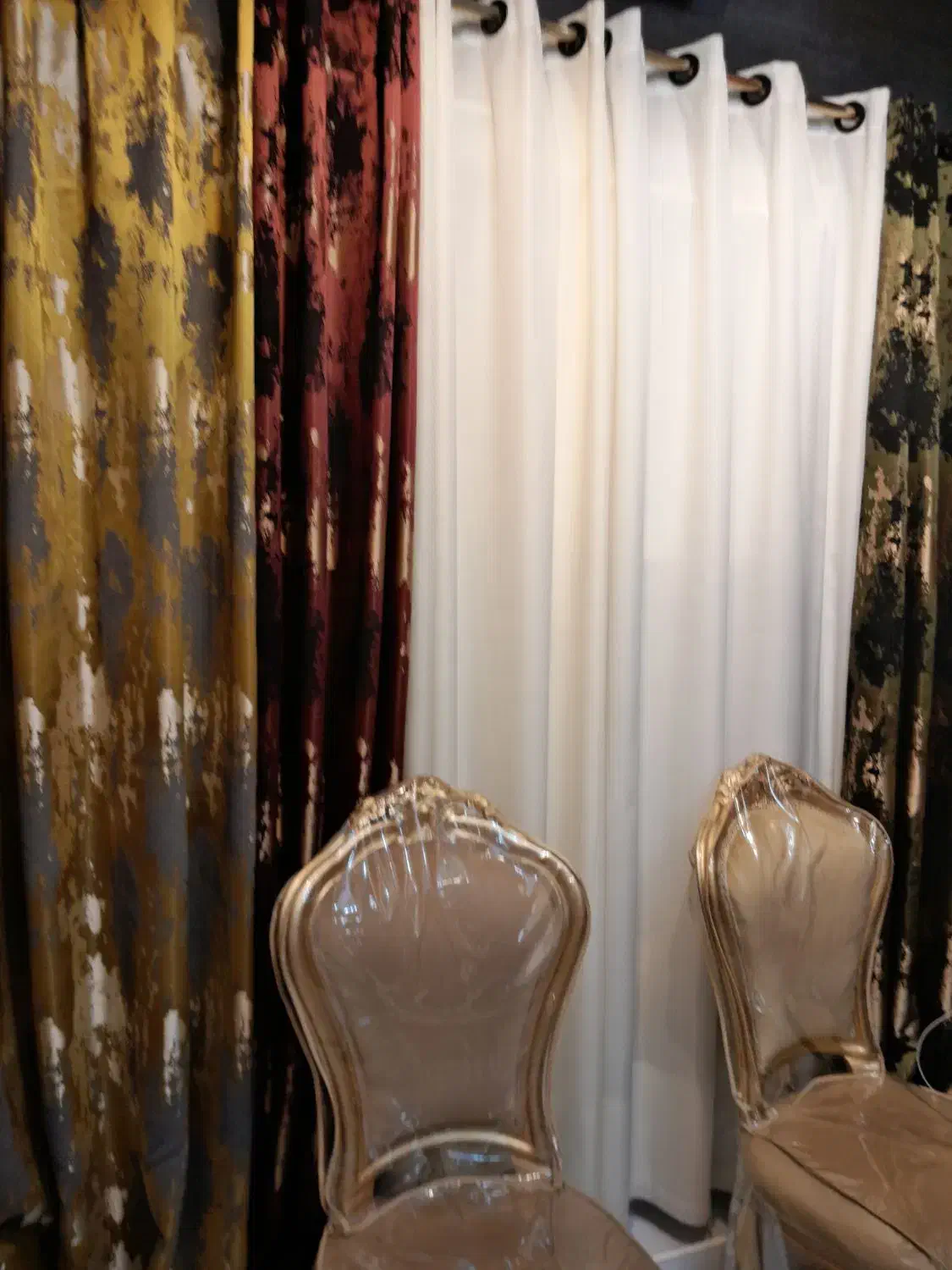 خیاط پرده دوز ماهر|استخدام صنعتی، فنی، مهندسی|تهران, شیوا|دیوار