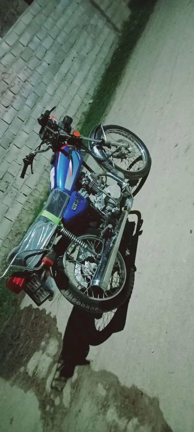 موتور۱۲۵مدل ۹۰|موتورسیکلت|آزادشهر, |دیوار
