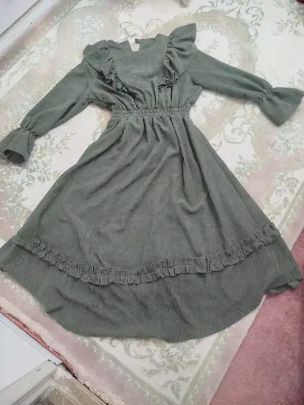 پیراهن یلدایی|لباس|قم, زاویه|دیوار