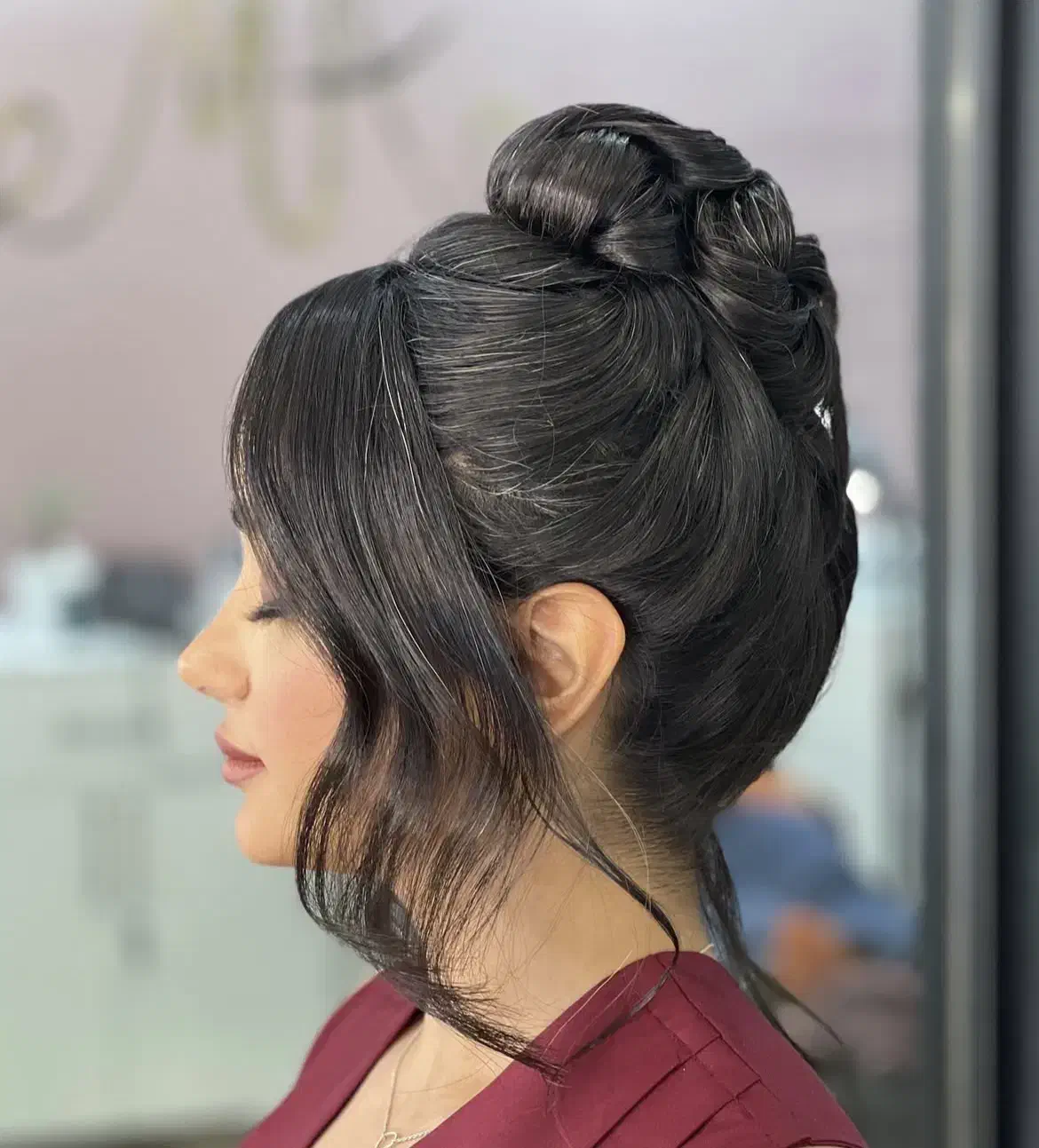 خدمات تخصصی شنیون فقط 300|خدمات آرایشگری و زیبایی|الوند, |دیوار