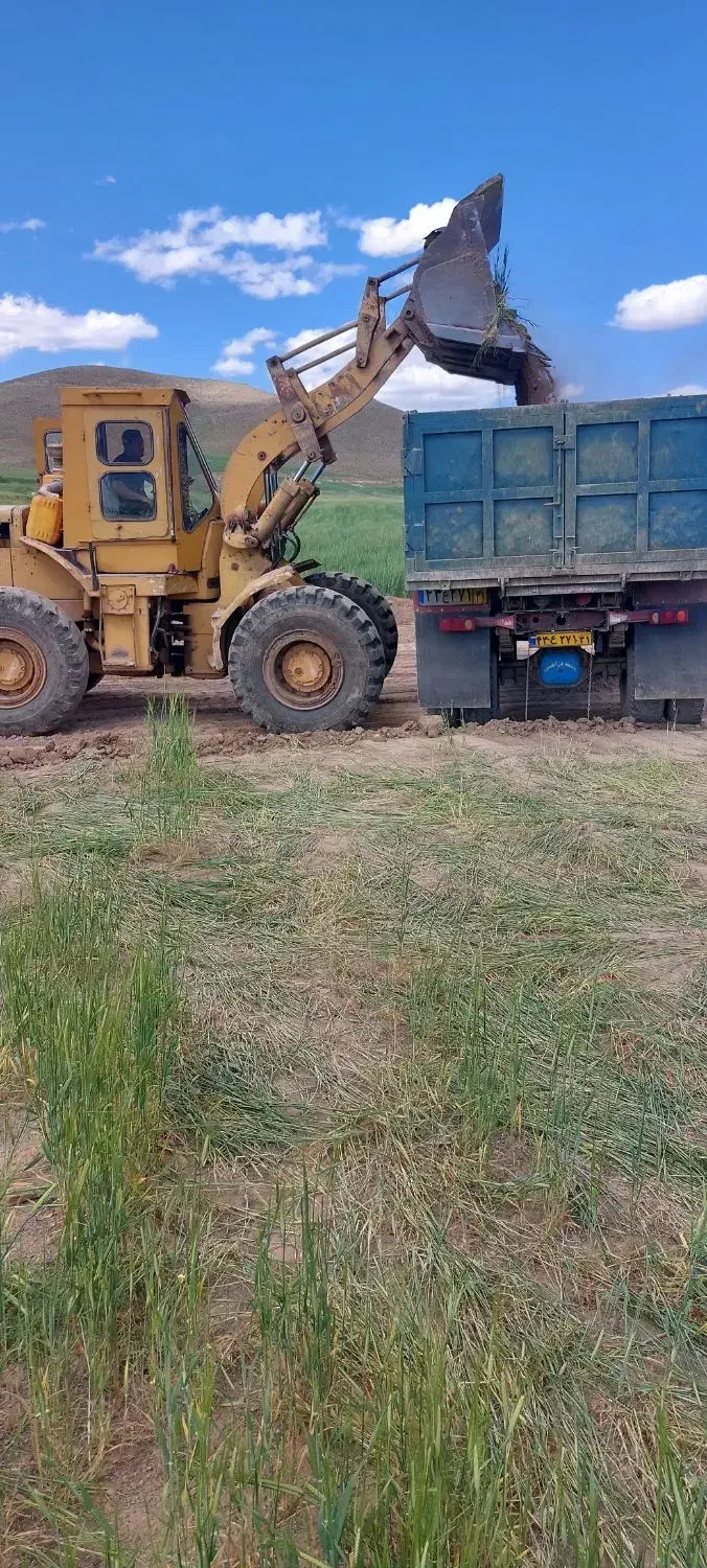 اجاره لودر ۹۵۰|خودرو اجاره‌ای|بروجرد, |دیوار