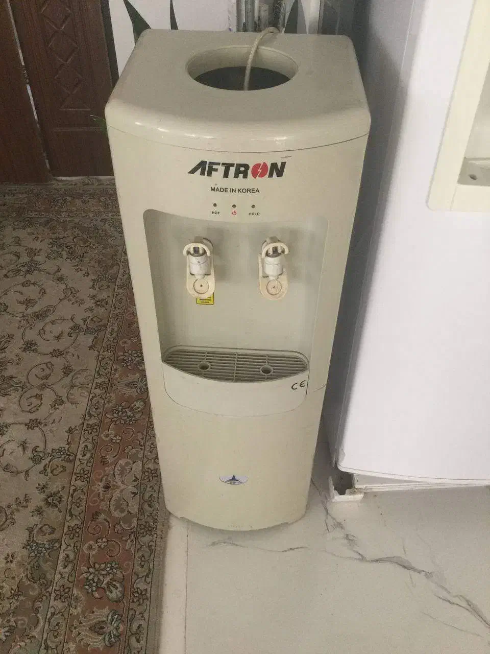 ابسردکن کره ای|آبسردکن و تصفیه آب|کاشان, میدان کهنه|دیوار