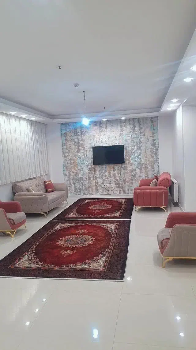 اجاره موقت آپارتمان فوق لاکچری پیاده تاحرم|اجارهٔ کوتاه‌مدت آپارتمان و سوئیت|مشهد, چهنو|دیوار