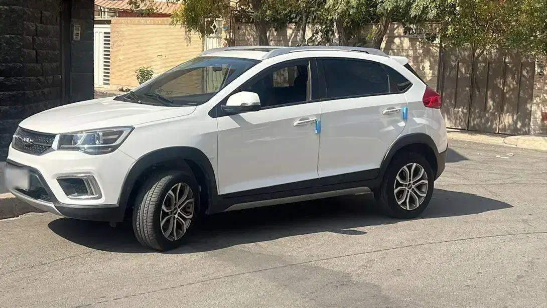 X22 افوق العاده تمیز و بدون مشابه|خودرو سواری و وانت|شاهینشهر, شهرک میلاد|دیوار