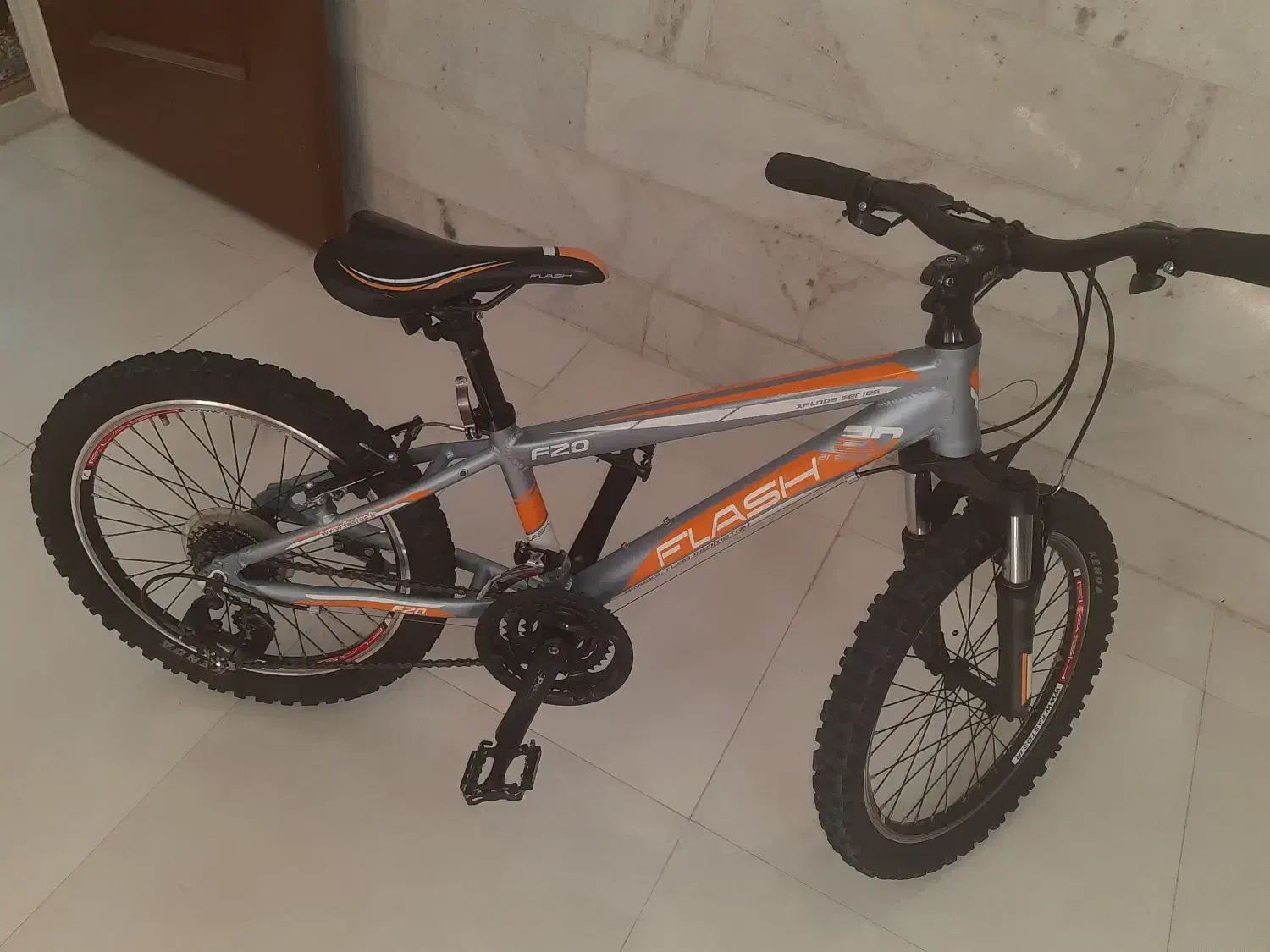 دوچرخه FeLash(فلش) سایز20 21 دنده (در حد نو)|دوچرخه، اسکیت، اسکوتر|یزد, |دیوار