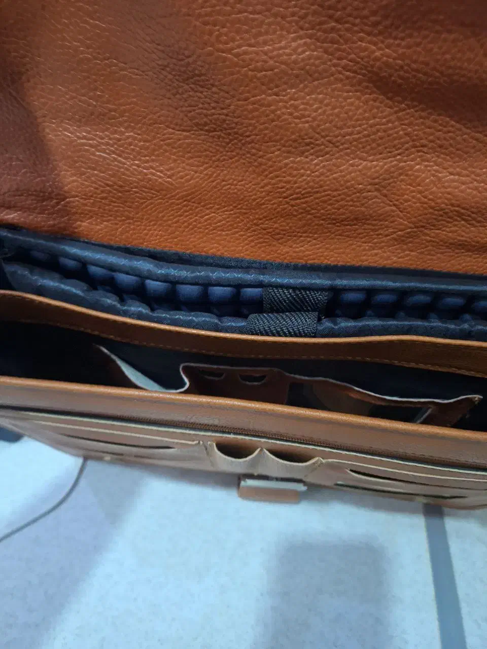 کیف چرم نو|کیف، کفش، کمربند|کرمان, |دیوار