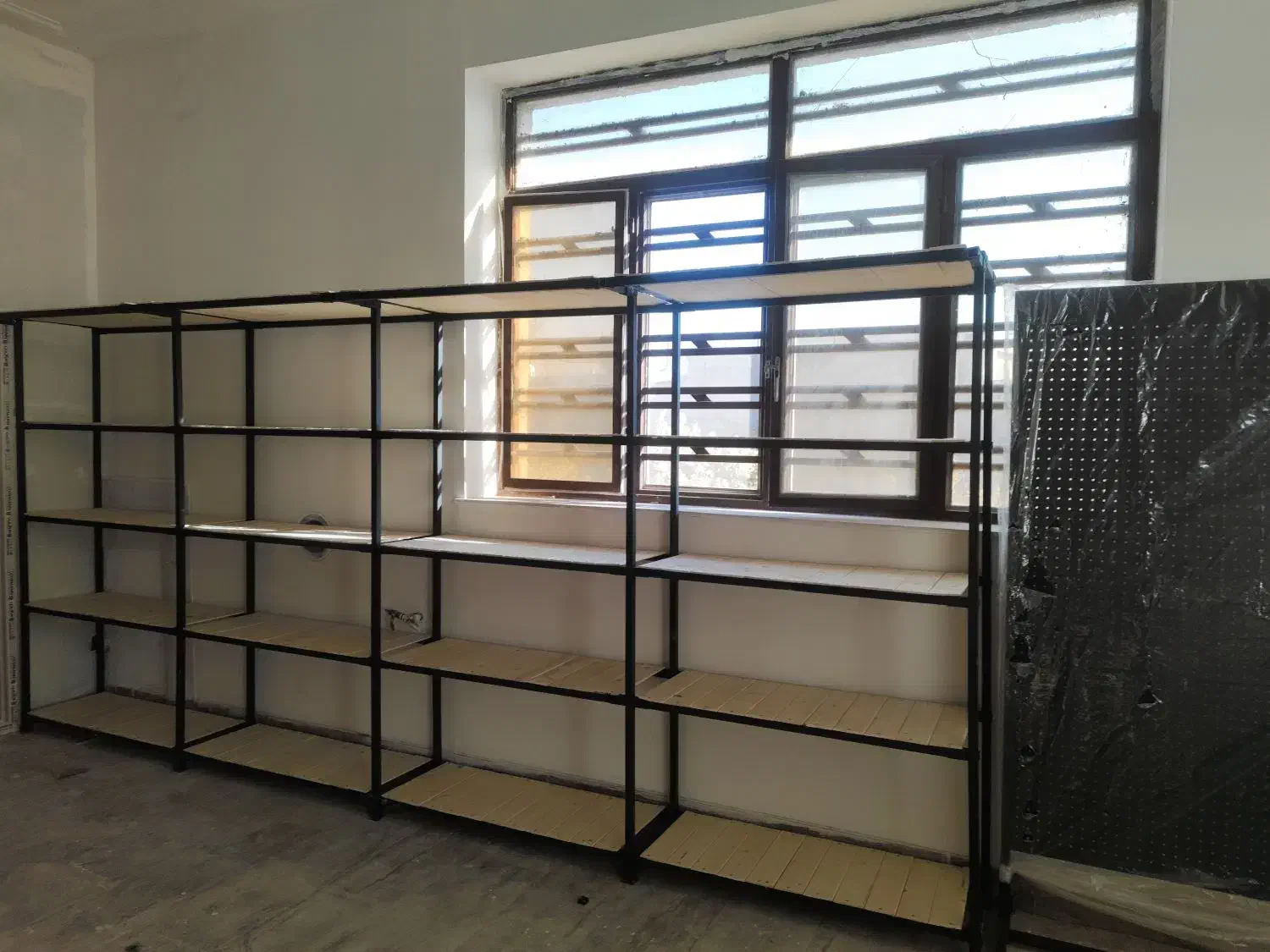 انواع رگال ،قفسه فروشگاهی و انباری،یراق الات و..|فروشگاه و مغازه|شیراز, شهرک مطهری|دیوار