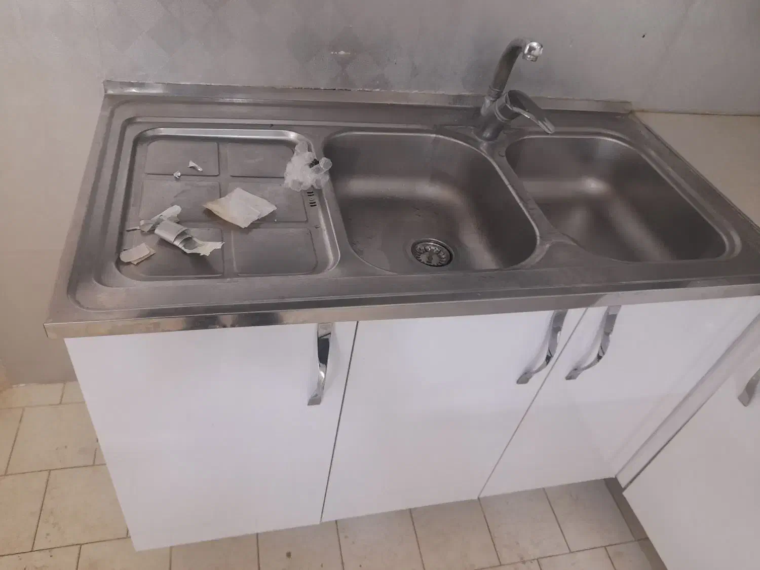 کابینت دست دوم|مصالح و تجهیزات ساختمان|اصفهان, سرچشمه|دیوار