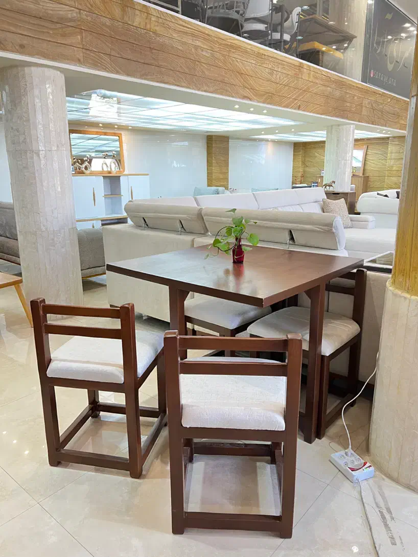 ناهارخوری کمجا-سرای آرا|میز و صندلی غذاخوری|یزد, |دیوار