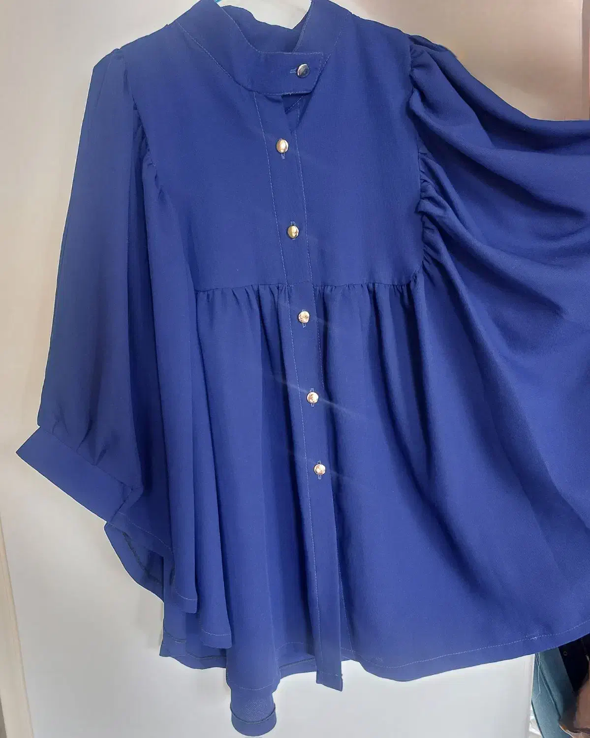 مانتو پاییزه|لباس|صدرا-فارس, فاز ۱|دیوار