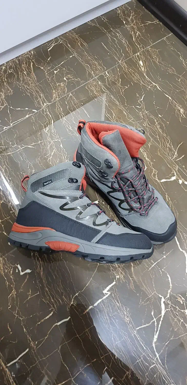 کفش طبیعت گردی|کوهنوردی و کمپینگ|پردیس, فاز ۳|دیوار