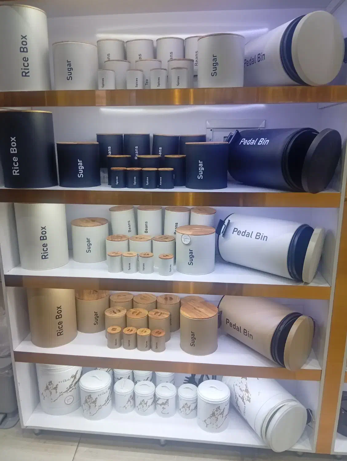 سرویس آشپزخانه/عروس/درب چوبیKTS/باارسال نور|ظروف نگهدارنده، پلاستیکی، یک‌بارمصرف|مشهد, شهید آوینی|دیوار