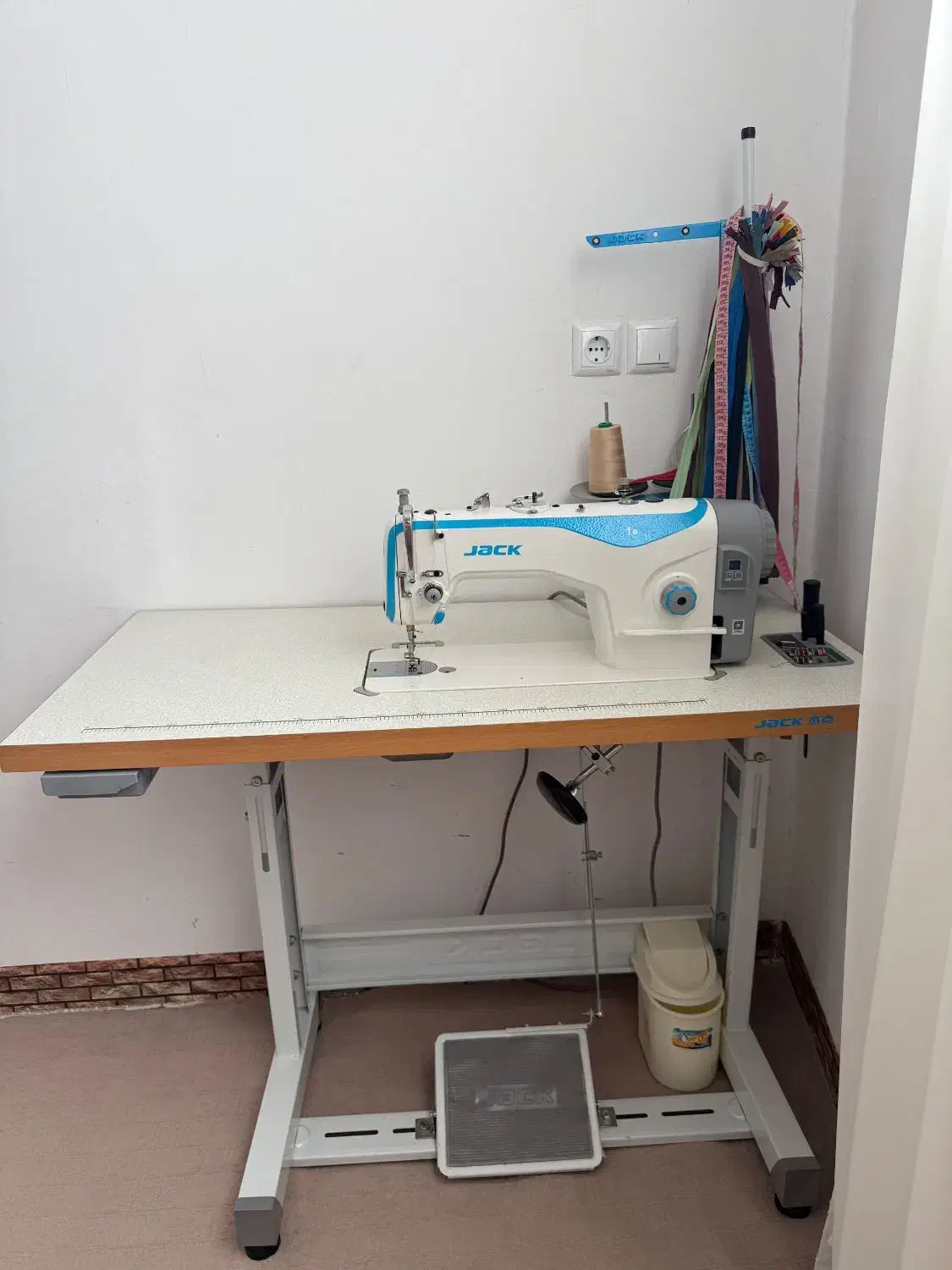 فروش چرخ خیاطی جک F8|چرخ خیاطی و ریسندگی|بانه, |دیوار