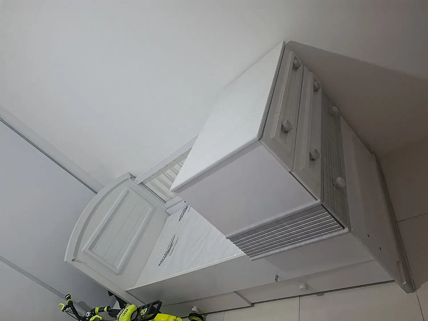 تخت کودک|تخت و صندلی بچه|فولادشهر, فولادشهر|دیوار