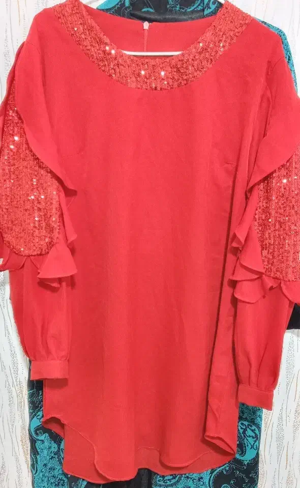 قیمتارو ببین|لباس|رشت, کوی طالقانی|دیوار