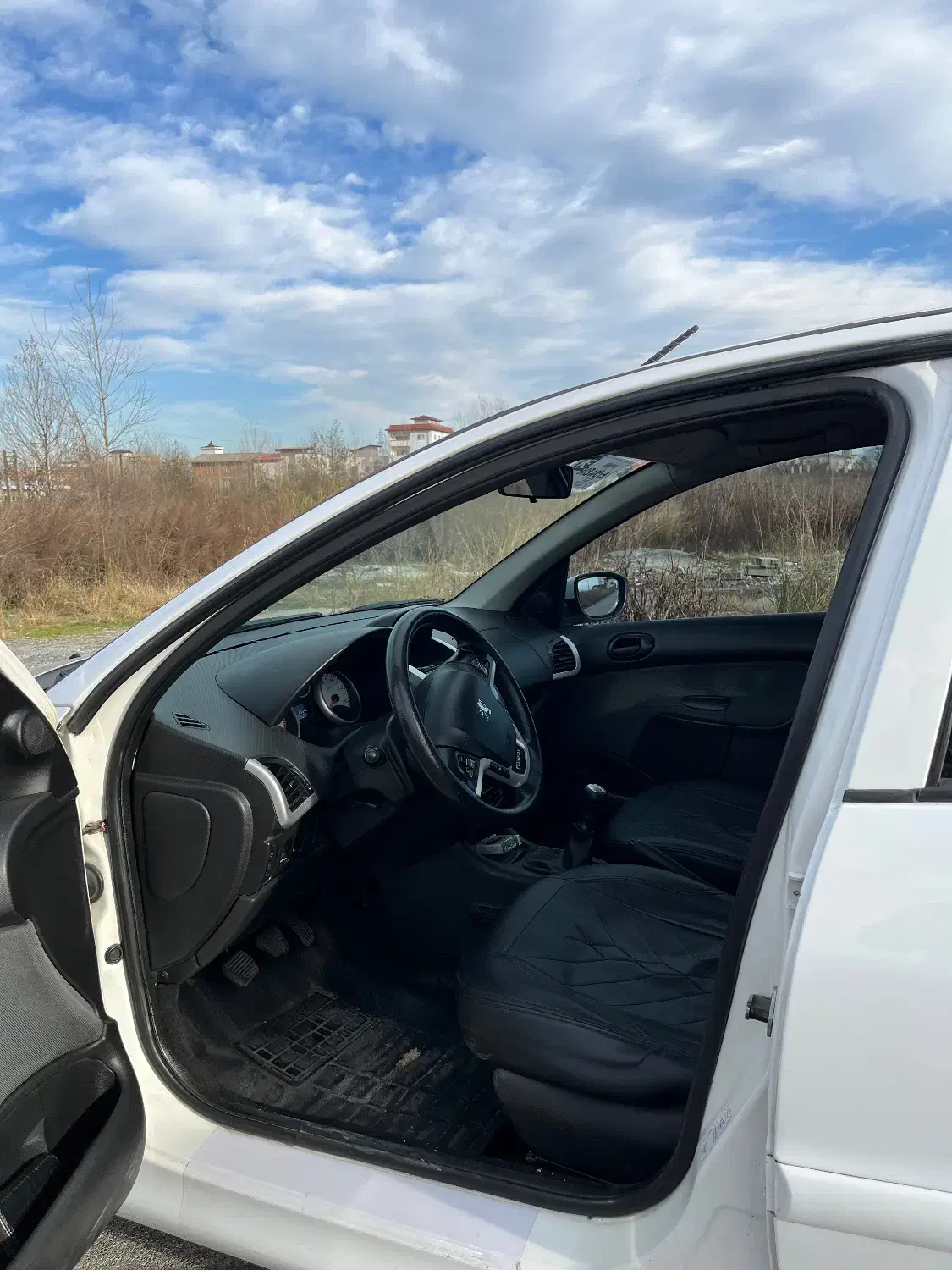 207 مدل ۹۷|خودرو سواری و وانت|رامسر, |دیوار