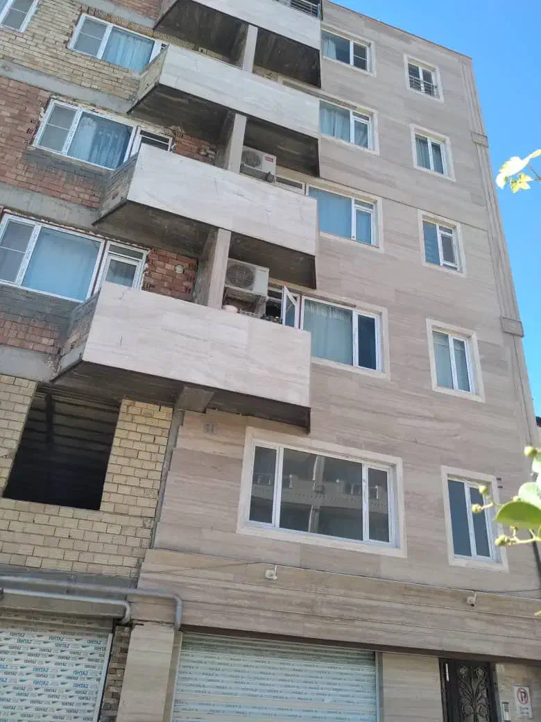 آپارتمان نیمه کاره عارف|فروش آپارتمان|ارومیه, |دیوار