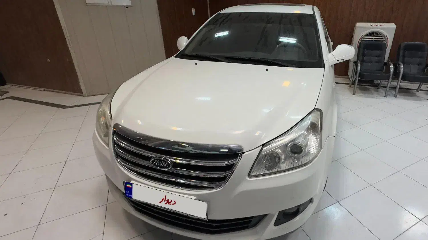 ام وی ام 550|خودرو سواری و وانت|یزد, |دیوار